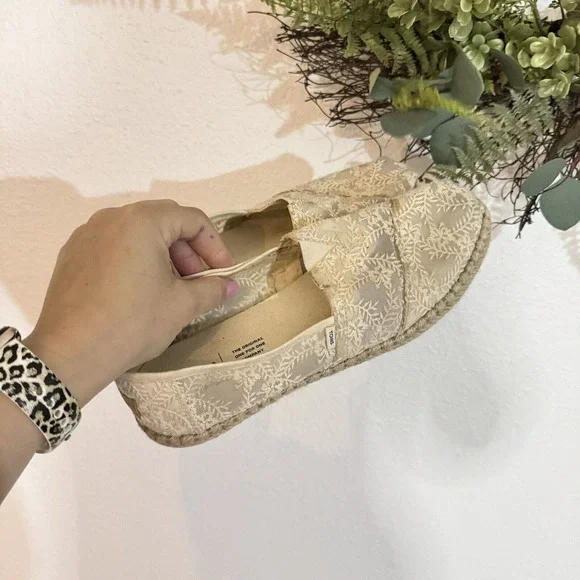 TOMS Alpargata Rope Espadrille Slip On Beige Flats Casual Womens slightly narrow - Picture 7 of 9